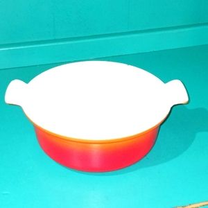 Vintage Descoware Ombre Orange Cast Enamel Dutch Oven